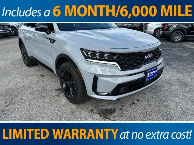 2023 Kia Sorento SX in Wolf Gray — front three-quarter view