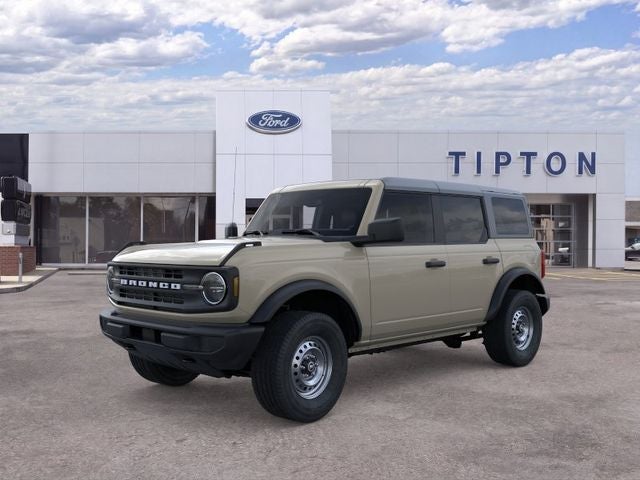 2025 Ford Bronco Base in Desert Sand — front three-quarter view