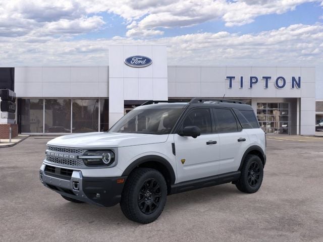 2025 Ford Bronco Sport Badlands in Oxford White — front three-quarter view